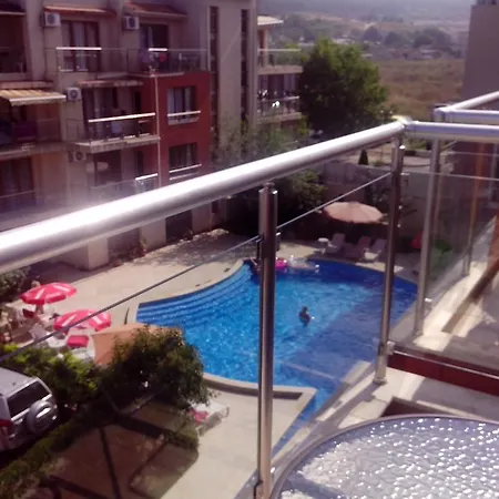 Sea'n'pool In * سوزوبول