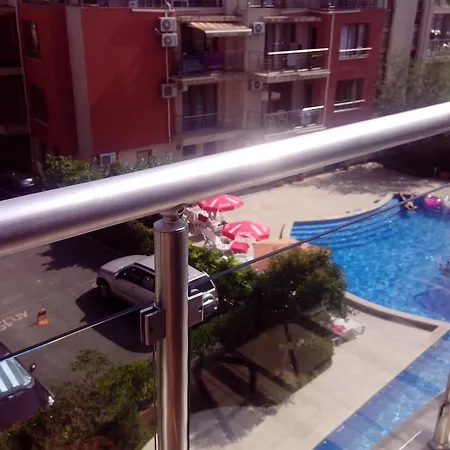 Апартаменты Sea'n'pool In