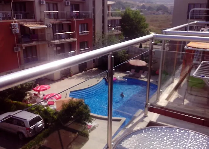 Sea'n'pool In * Σωζόπολη