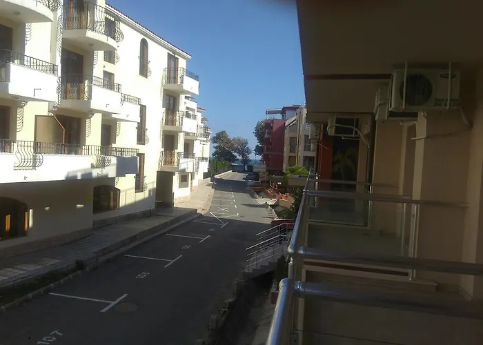 Διαμέρισμα Sea'n'pool In *